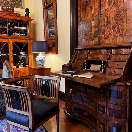 فيلة Angela Neuer Rosengarten فلبرت