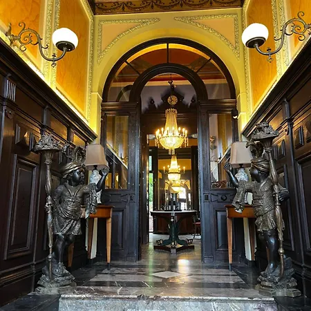 Angela Neuer Rosengarten * فلبرت