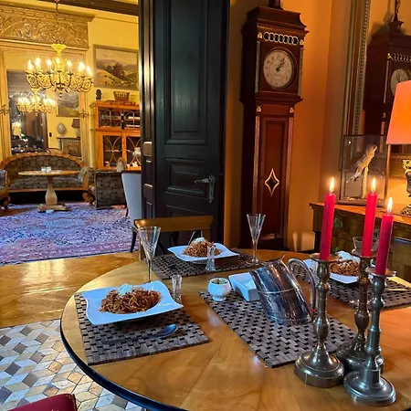 فيلة Angela Neuer Rosengarten فلبرت