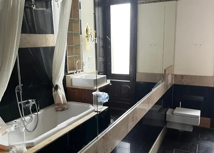 Angela Neuer Rosengarten Villa Velbert