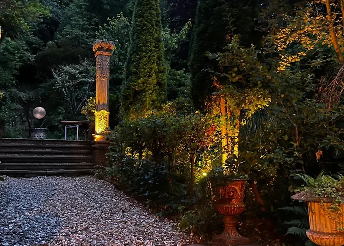 Angela Neuer Rosengarten Villa Velbert